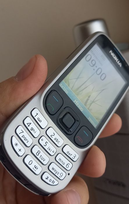 Nokia 6303 i Classik Uz ime O'tgan