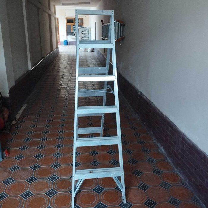 Стремянки в аренду которые помешаются в легковушку