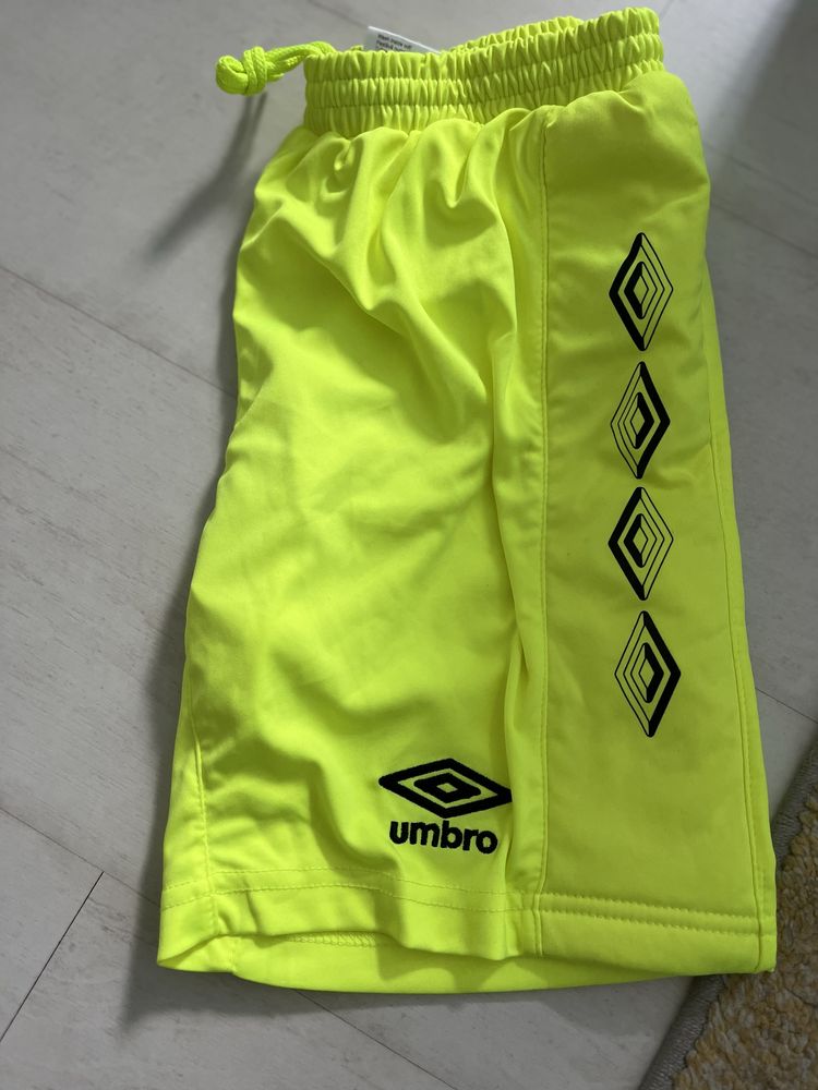 Къси панталони момче 11-12 г Umbro