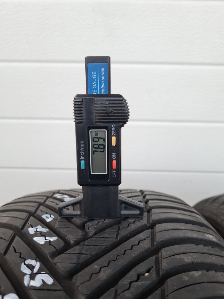 Всесезонни гуми 2 броя HANKOOK Kinergy 4S2 205 50 R17 дот 2423