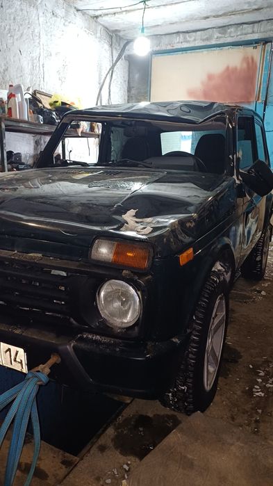 Продам ВАЗ 21214 Нива Урбан 2019 г.в. Аварийный, под восстановление.