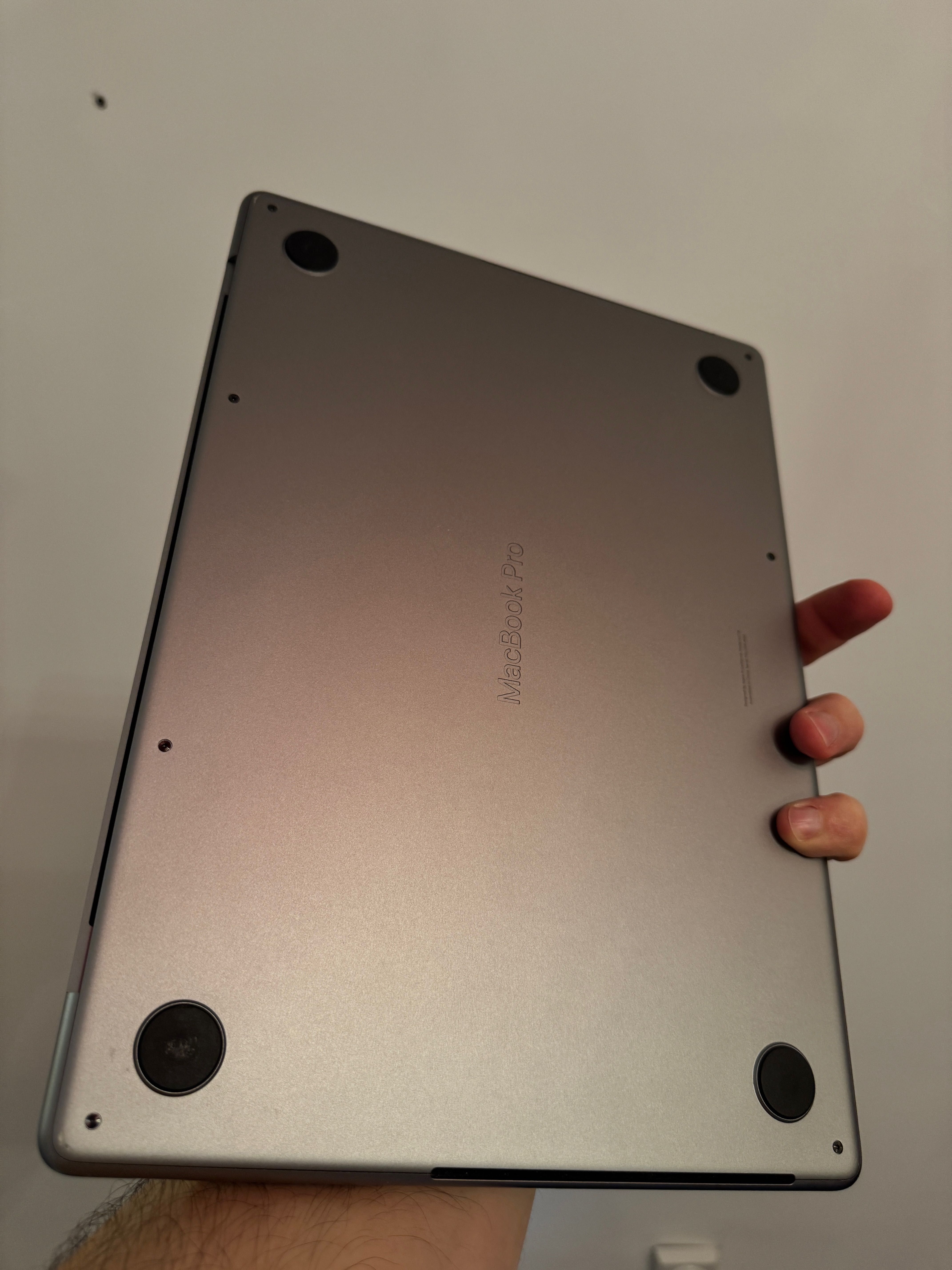 Apple MacBook Pro M2 Max 32GB RAM 1Tb SSD