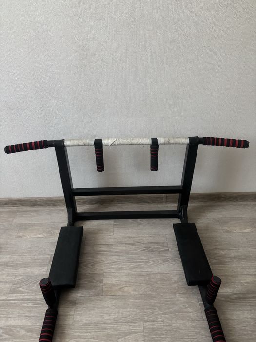 Срочно продам турник 3 в 1