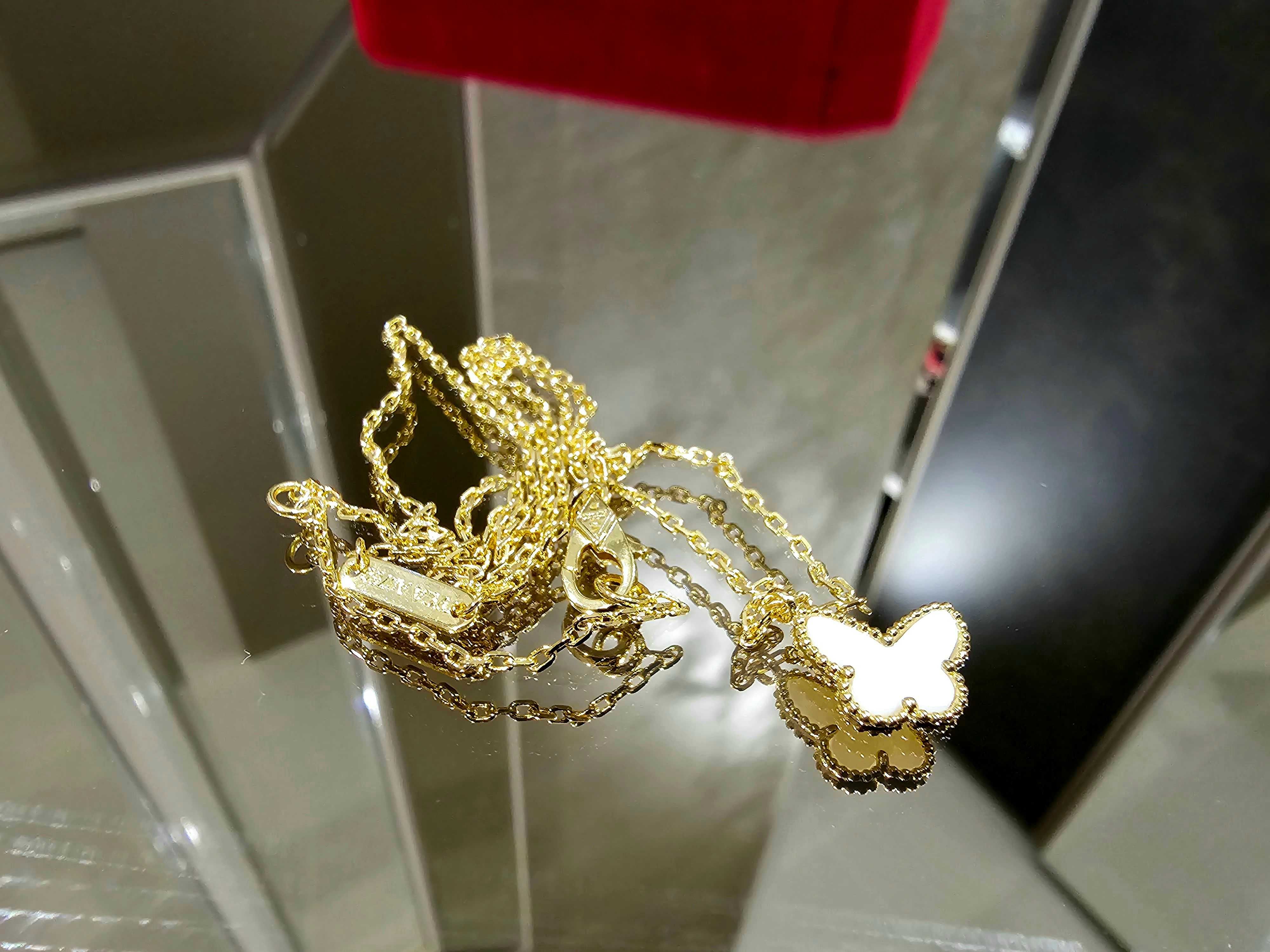 Van Cleef & Arpels VCA Sweet Alhambra Mother Butterfly Дамско Колие