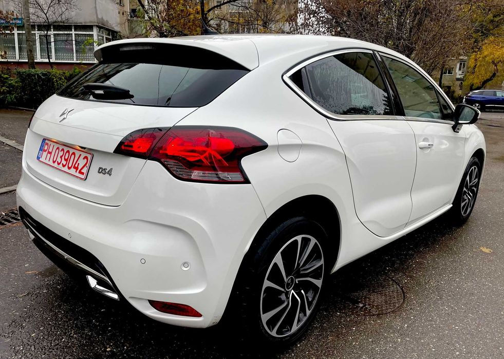 DS Automobiles DS4 1.2 PureTech BeChic