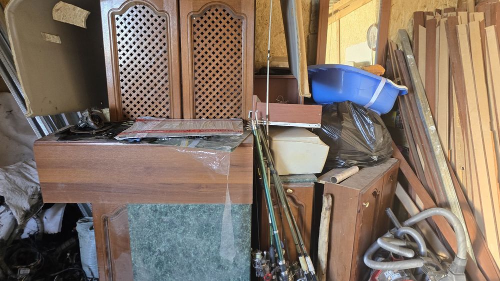 Продам кухонный шкаф 10000т