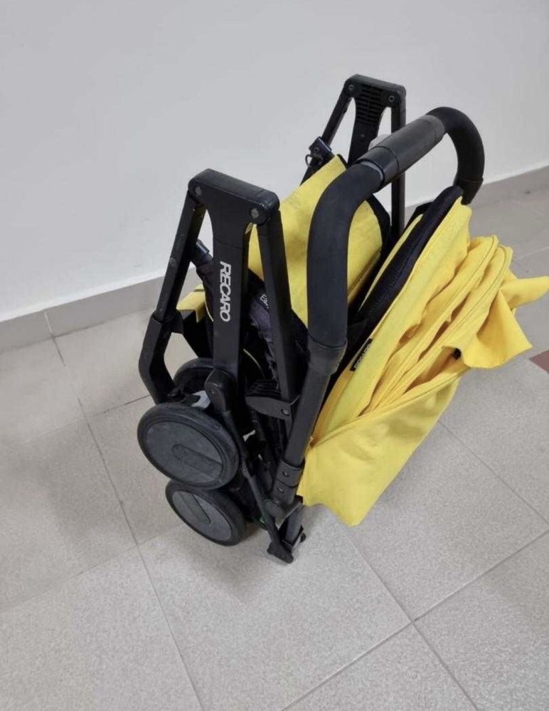 Carucior pentru copii Recaro Easy Life, usor si pliabil