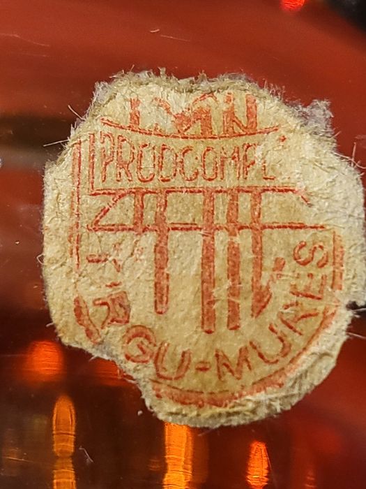 Кошнички от цветно стъкло