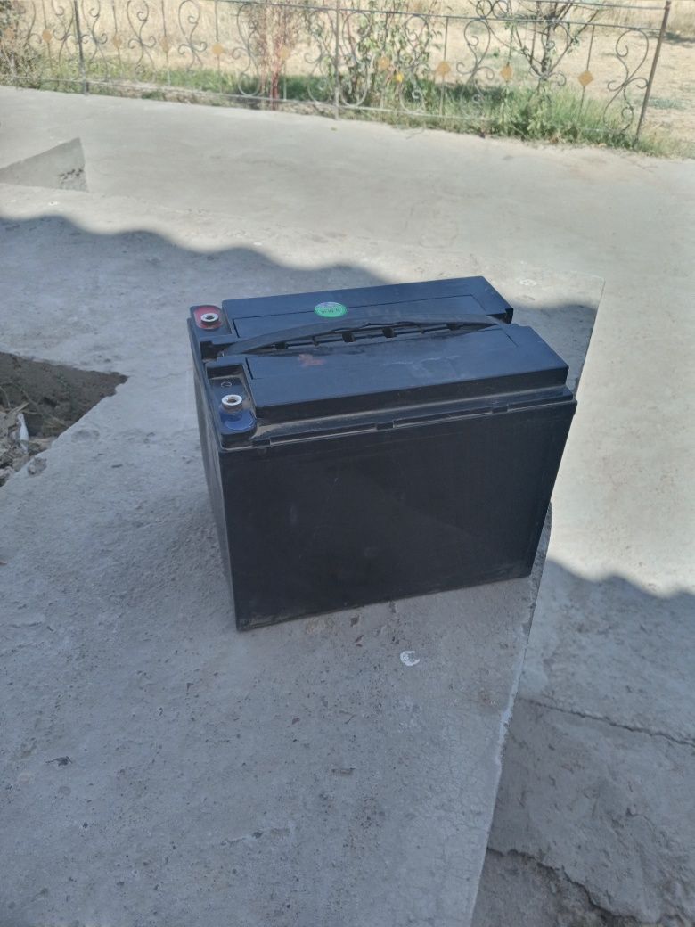 Elektro muravey akkumulyatori sotiladi