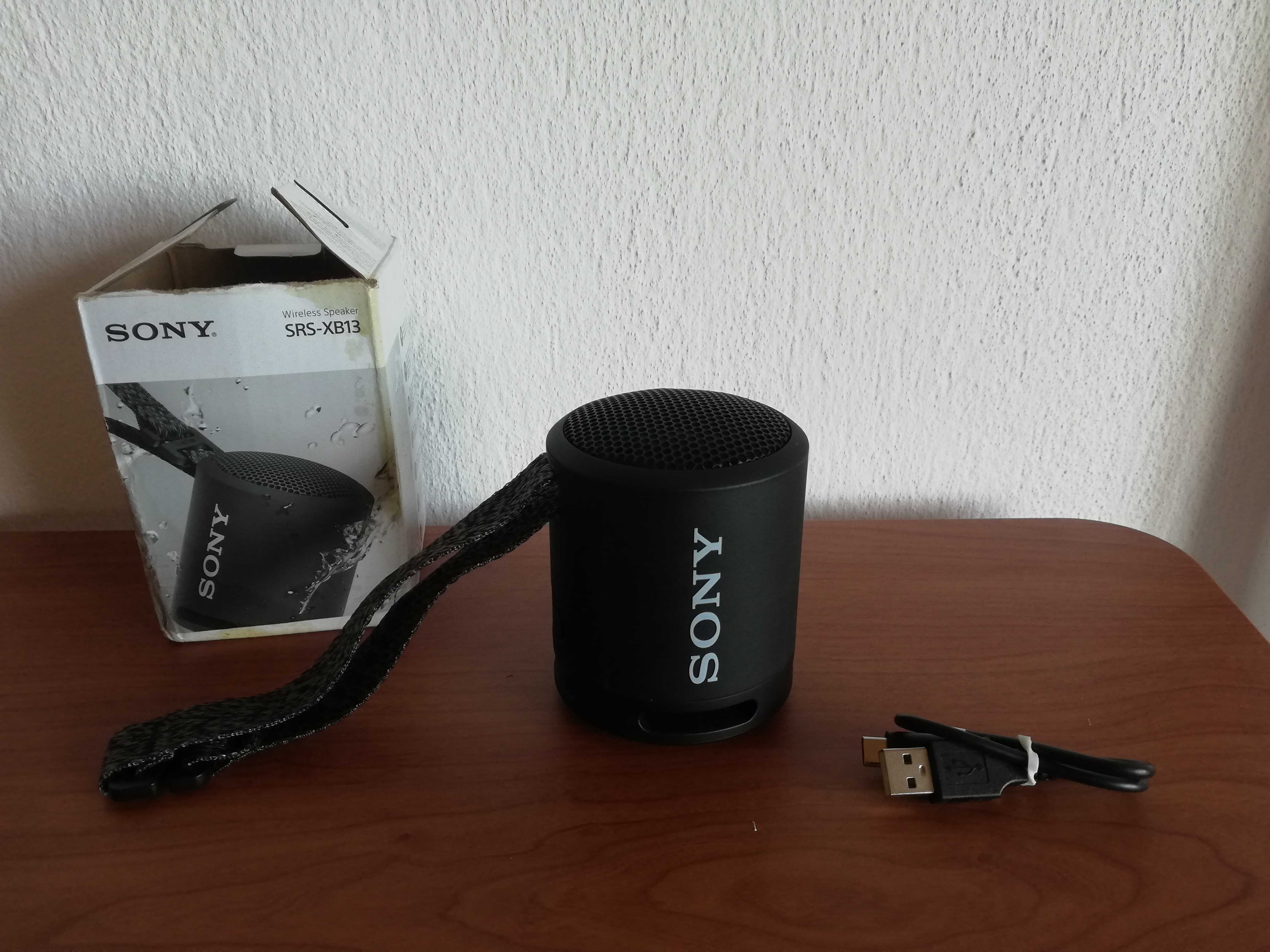 Sony SRS-XB13 bluetooth speaker за части или ремонт
