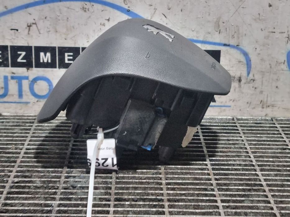 Airbag volan Peugeot 2008 Facelift 2016 - 2019 (1299)