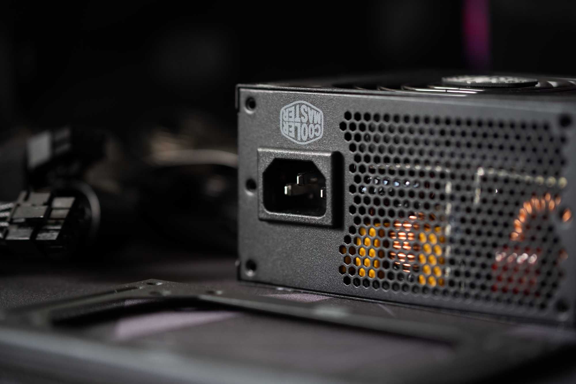 Garantie - Sursa Cooler Master V SFX Platinum 1300W ATX3.0 80 Platinum