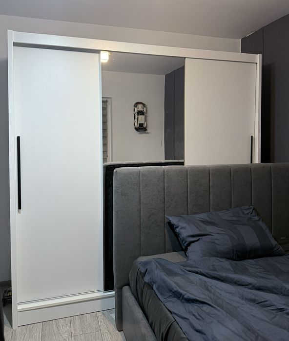 Dulap - usi glisante - alb mat - oglinda