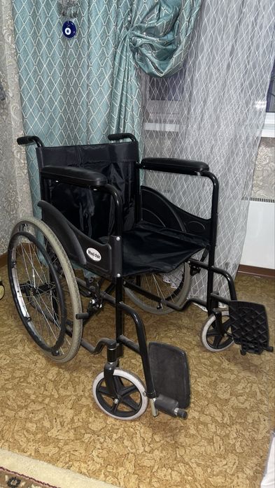 Инвалидная коляска. Торг есть! Срочно
