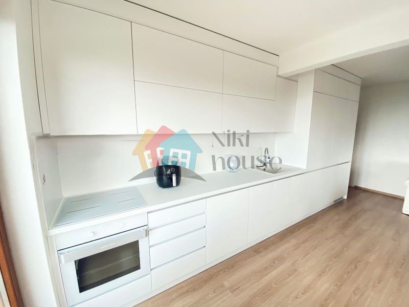 Продава се Двустаен апартамент в Варна, м-т Евксиноград - 70 кв.м за 2443 €/кв.м - Снимка #2