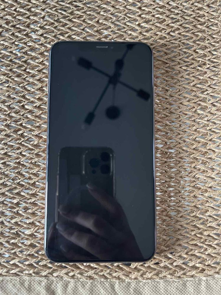 Iphone xs max 256