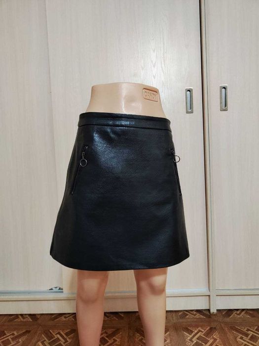 Юбка из кож. зама. БУ. Размер 38-40 турецкий.