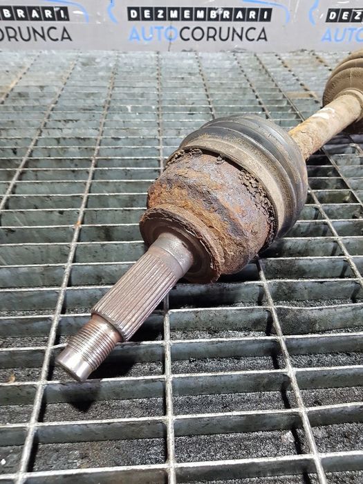 Planetara Dreapta Fata Kia Sorento 2.5 Diesel 2002 - 2009 170CP Manuala D4CB (690) ...