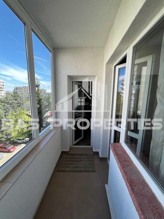 Продава се Двустаен апартамент в София, Център - 65 кв.м за 3385 €/кв.м - Снимка #5