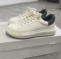 Pantofi Zara sport/casual,alb,piele ecologica,marimea35(23cm),unisex