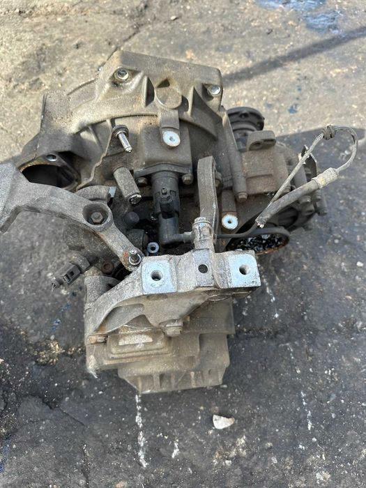 Cutie de viteze manuala 6 trepte VW Touran / VW Golf 5 1.9 TDI