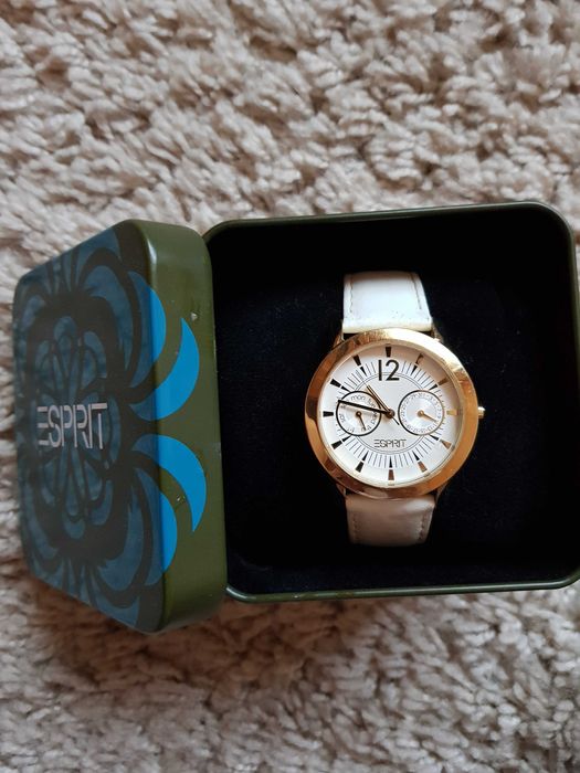 Ceas dama auriu esprit