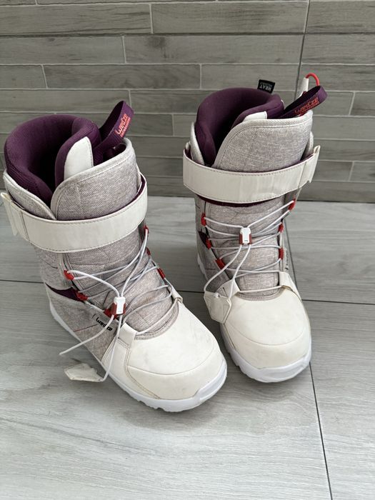 Boots de snowboard marime 40