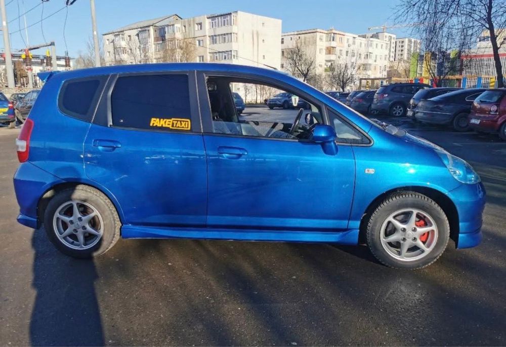 Vand Honda Jazz 1.4 i-dsi 2004 pachet sport de fabrica!
