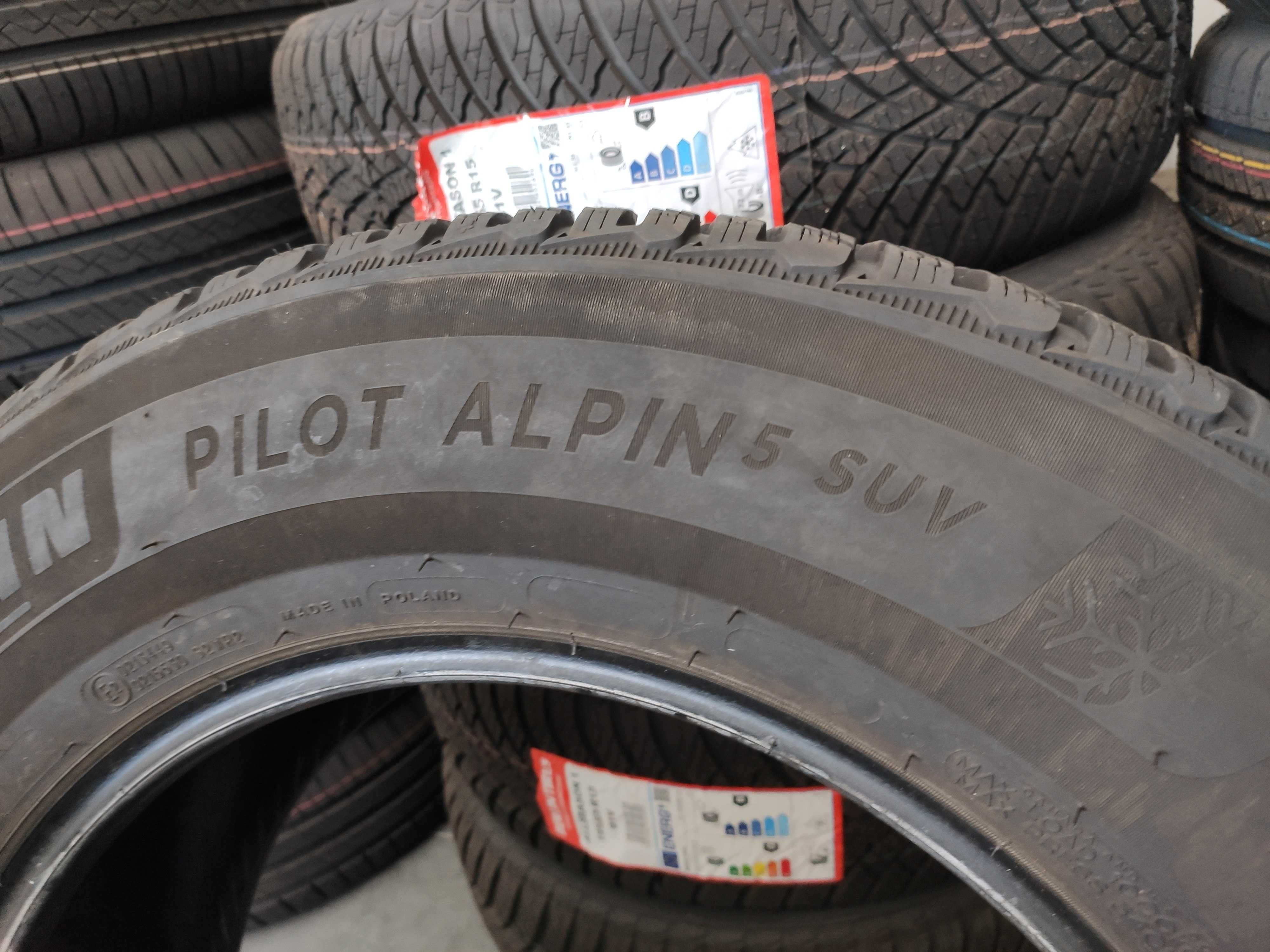4бр Зимни Гуми 235 65 17 - Michelin