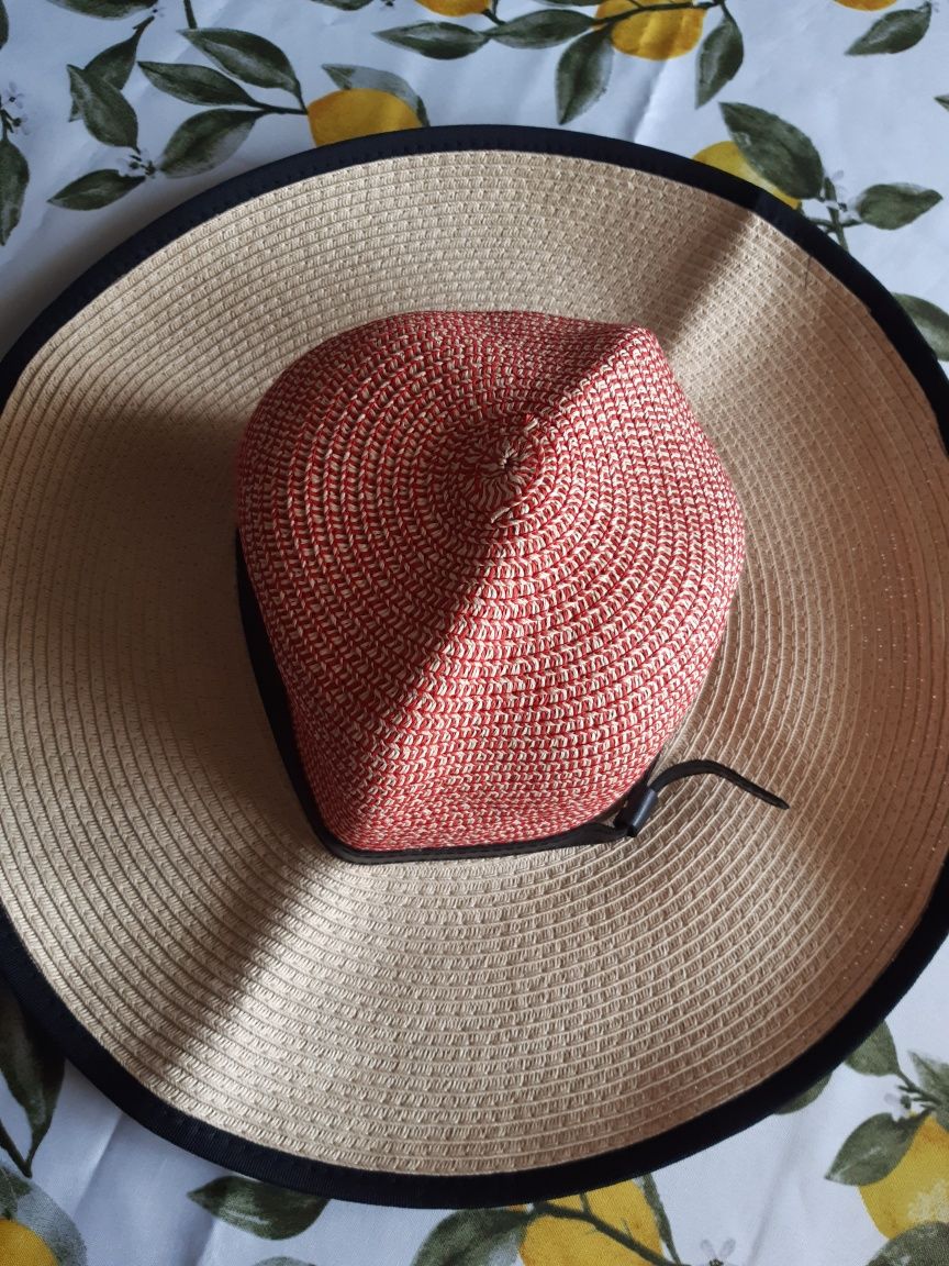 Плажна шапка carpisa / шакпа bucket идиотка