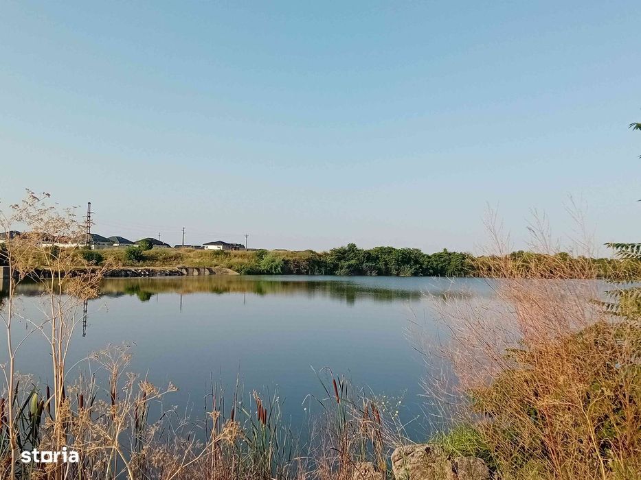 Parcele de vânzare lângă lac, Samurcași by the lake