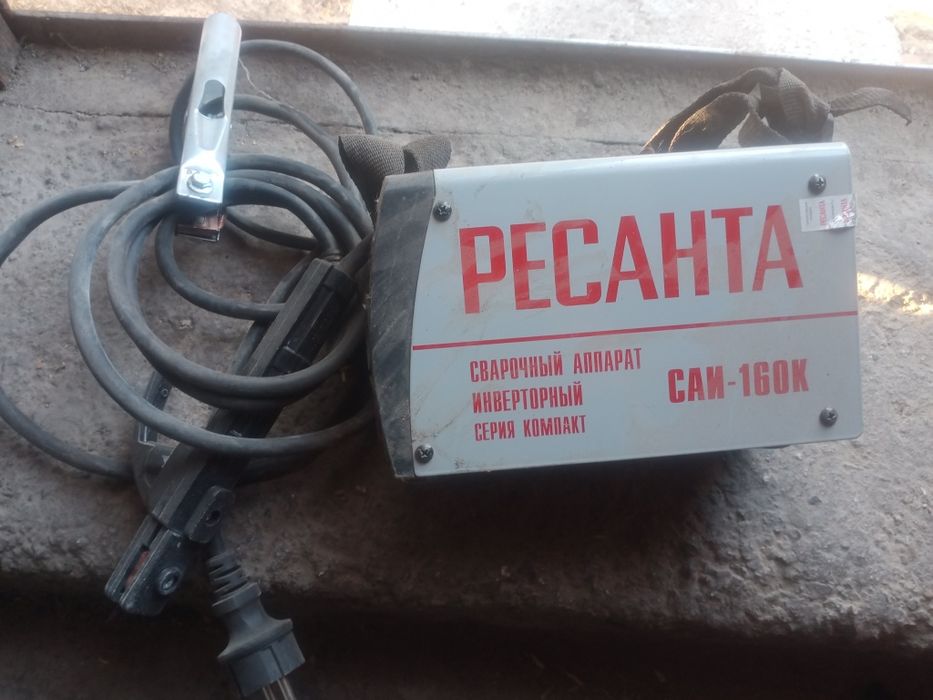 Продаю сварочный аппарат Ресанта