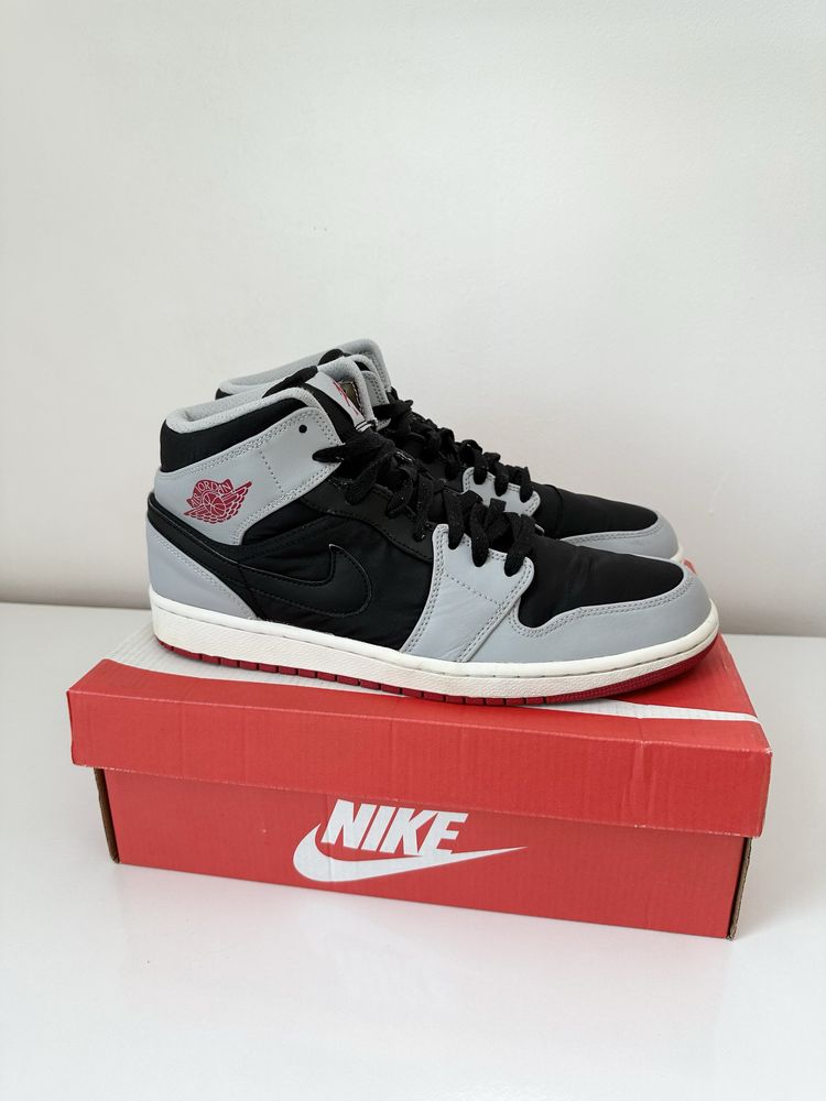 Air Jordan 1 Mid  ( 45) Маратонки