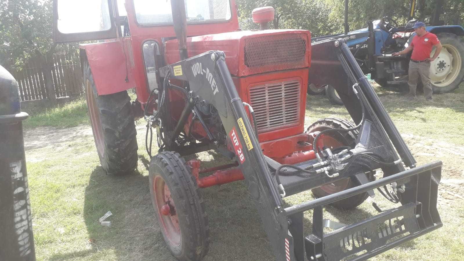 Incarcatoare noi pentru tractorU650, U651, U445, FIAT