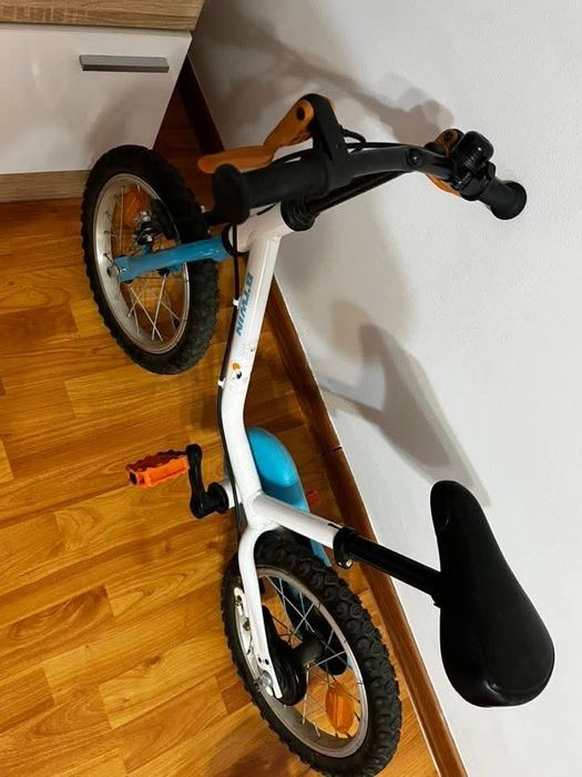 Bicicleta copii 3-4 ani