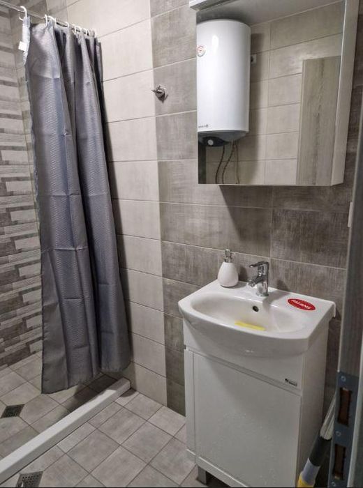 Дава се под наем Двустаен апартамент в Варна, Лятно кино Тракия - 75 кв.м за 425 € - Снимка #4