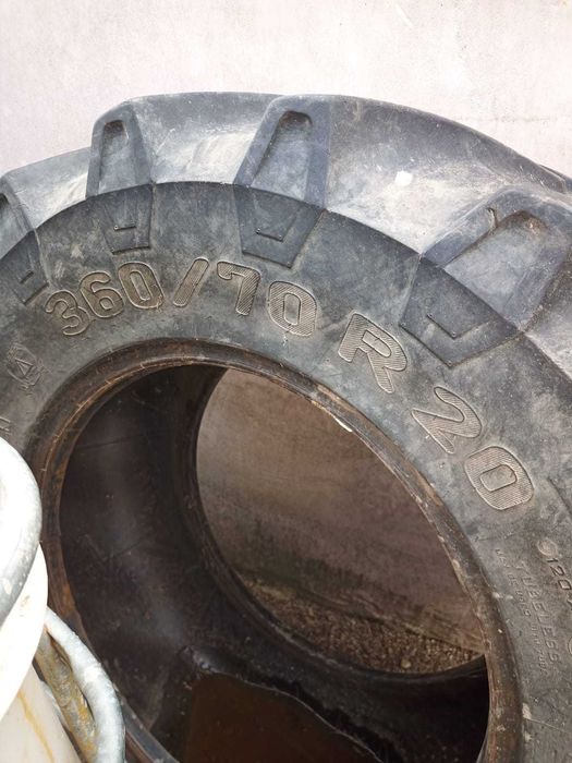 Cauciucuri pentru tractor