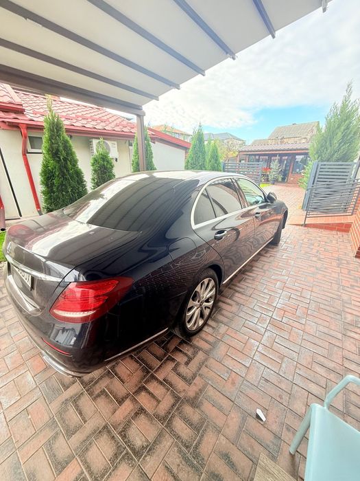 Mercedes-Benz E class 220d 9G Tronic