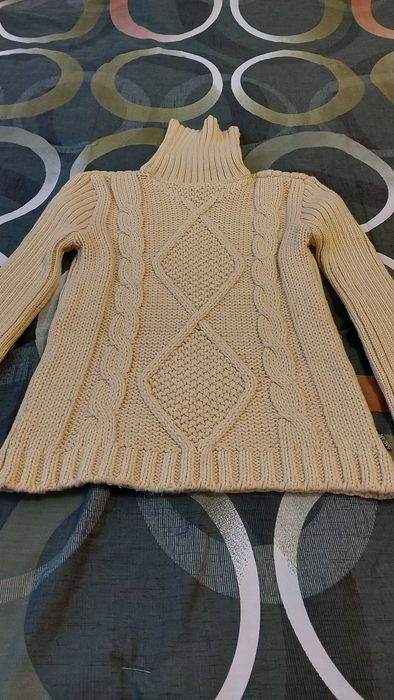 Няколко топли пуловери