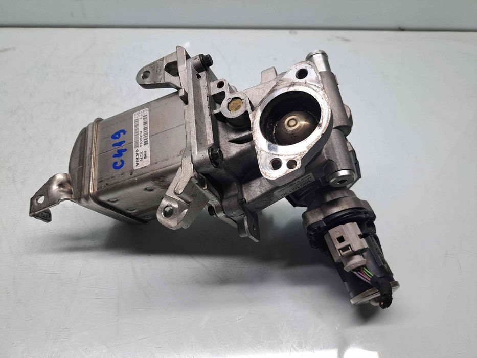 Racitor gaze Volvo V40 II Facelift [Fabr 2013-2019] P32203034 2.0 D420