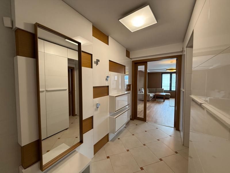 Дава се под наем Четиристаен апартамент в София, Гео Милев - 140 кв.м за 1300 € - Снимка #7