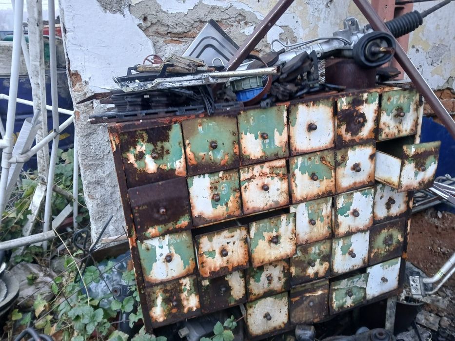 Dulap industrial  ,farmacie din metal