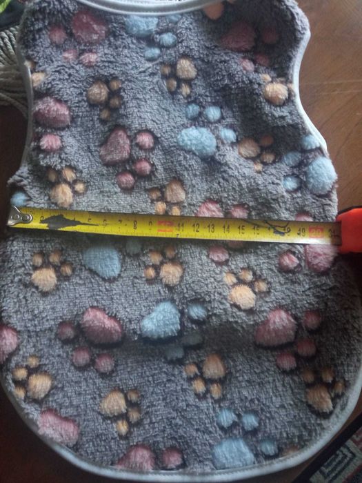 Îmbrăcăminte pisici/catei