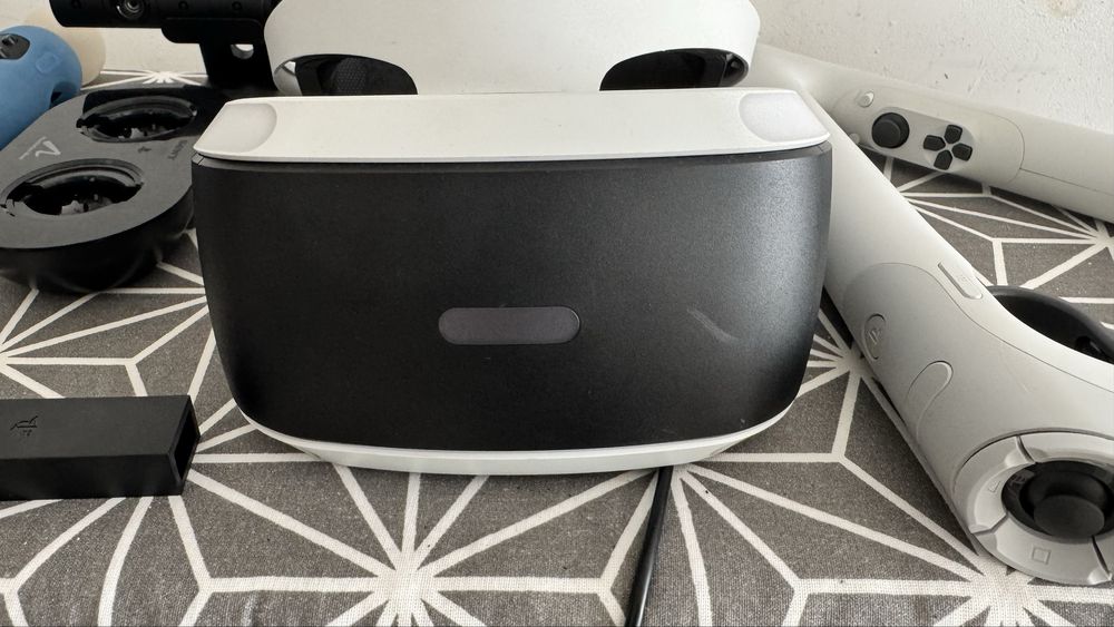 PSVR Kit complet pentru PS4/PS5