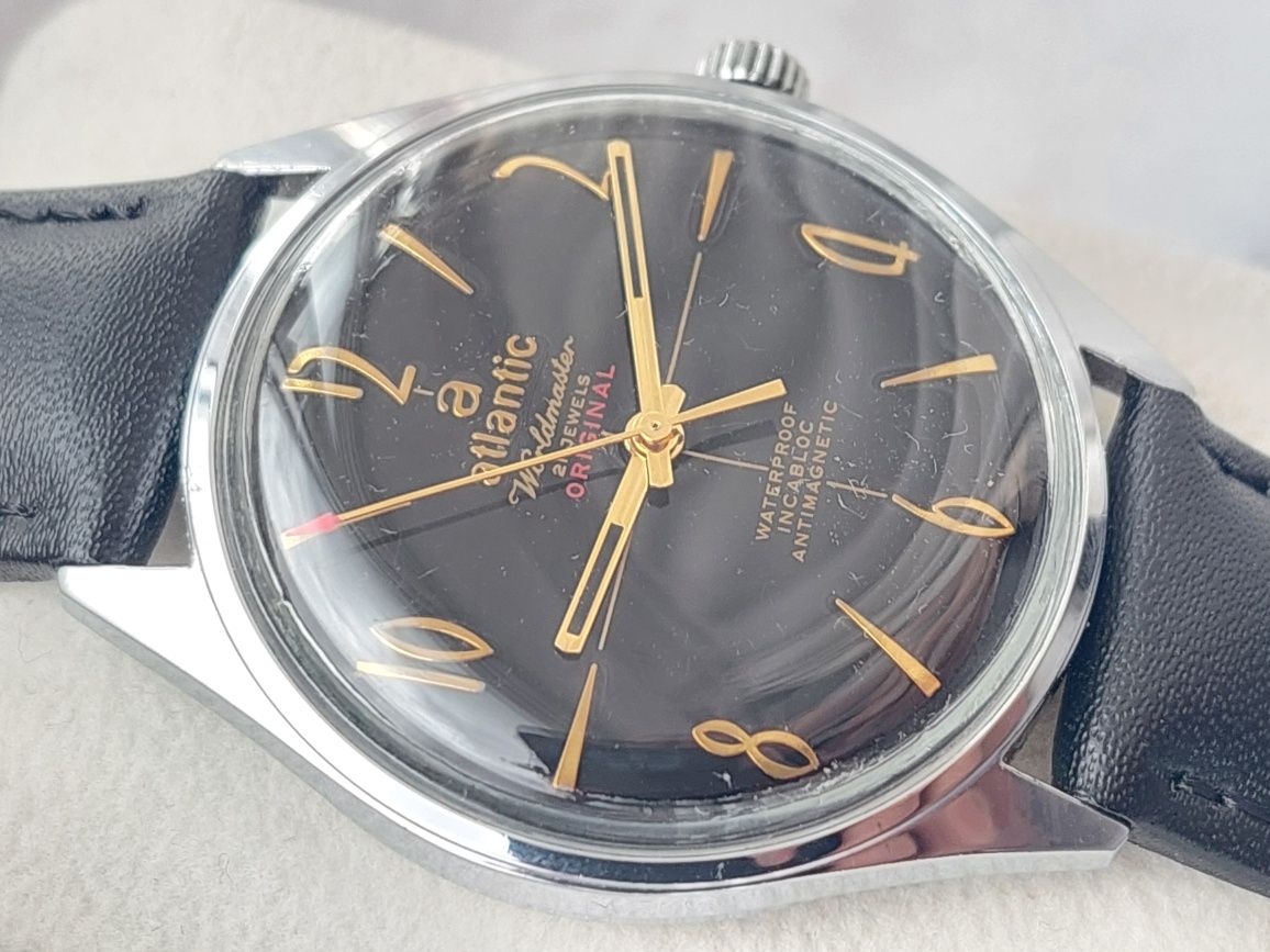 Ceas vintage Atlantic cadran negru superb, colectie