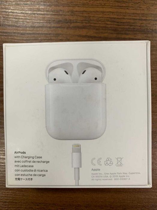 Наушники AirPods