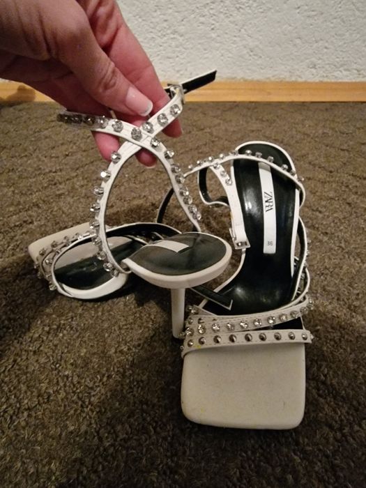 Zara официални обувки