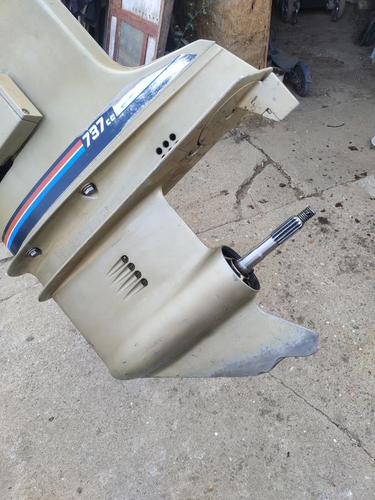 Мотор (двигател) за лодка Evinrude, за части или ремонт