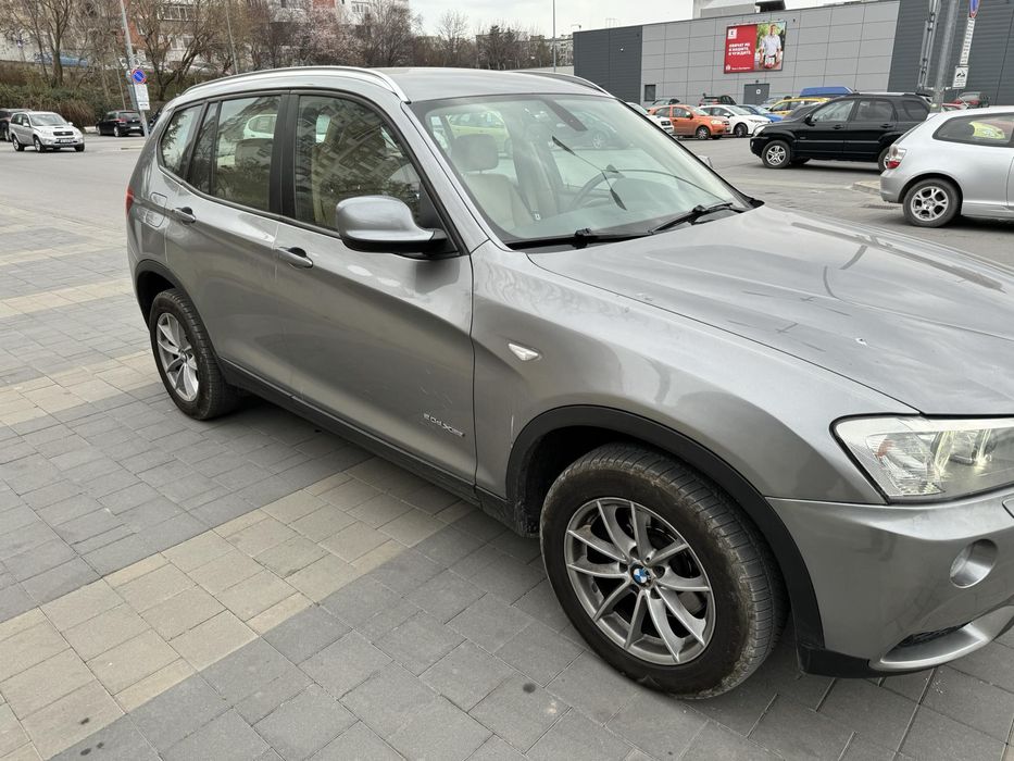BMW X3 2.0 d xDrive - Автоматик • LED • Навигация • Кожа