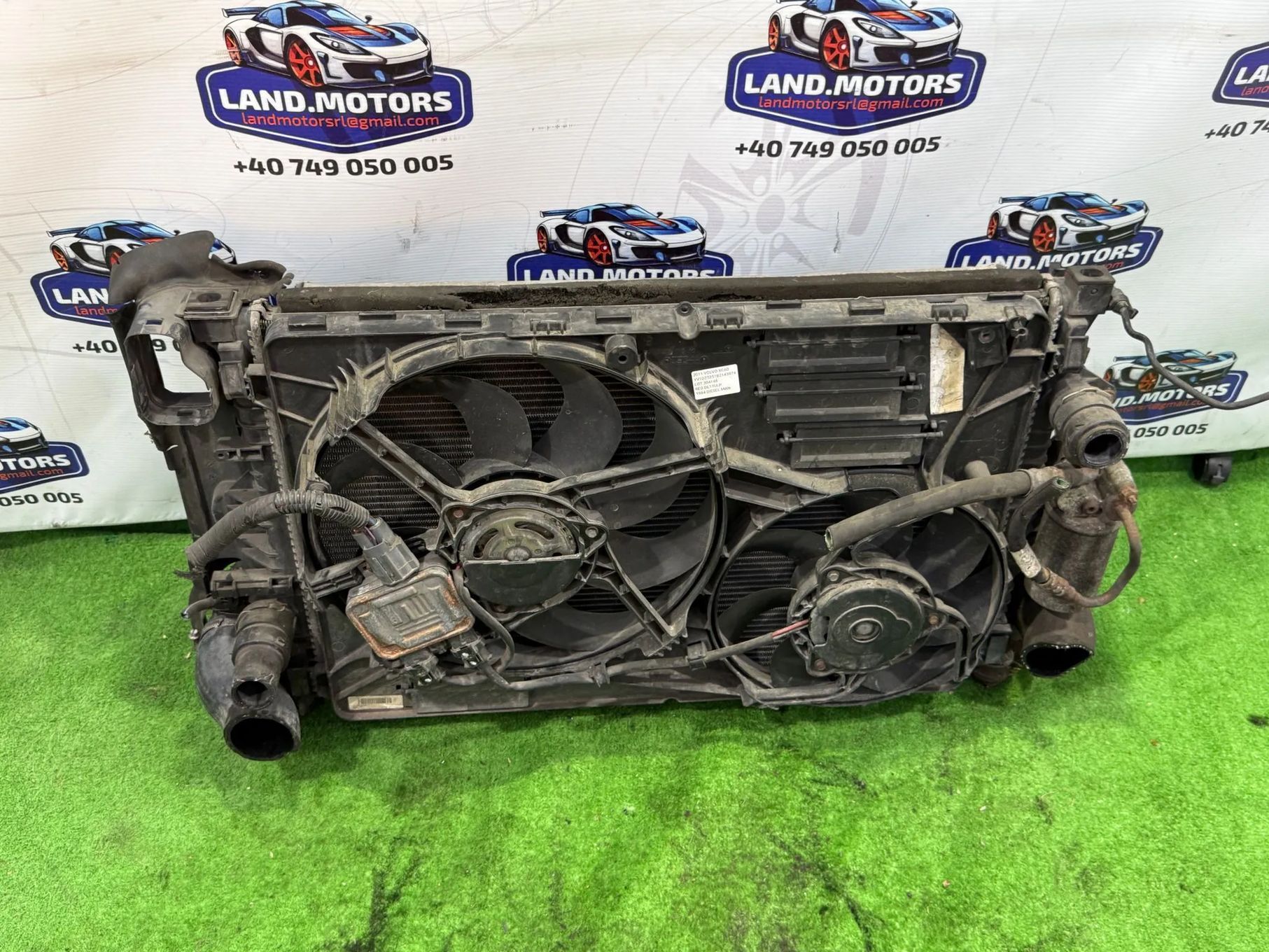 RADIATOR RACIRE AC / INTERCOOLER / VENTILATOR 2 BUC VOLVO XC60 2011 2.0 DIESEL SUV COD OEM 940009402 31368361 31686806 32339742 2010-2014
